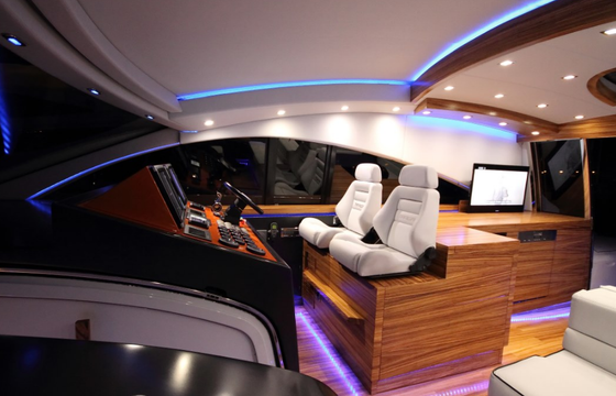 FAIRLINE TARGA 62 DUJE