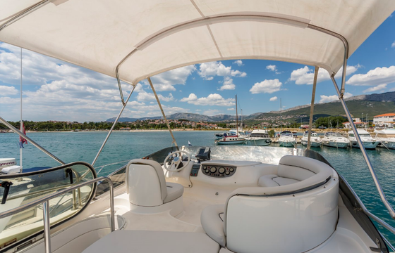 Azimut 39 Fly