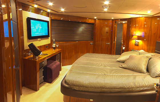 Sunseeker Yacht 34