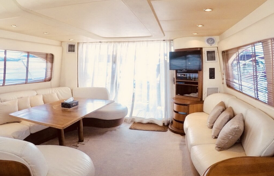 Azimut 46