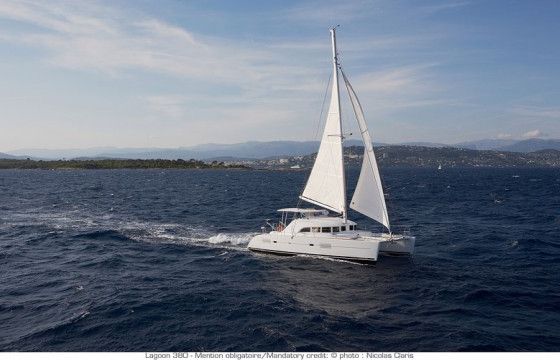 LAGOON 380