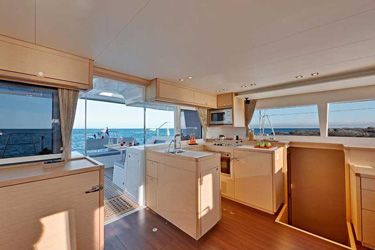 Lagoon 450