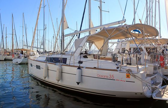 Oceanis 35 BALI