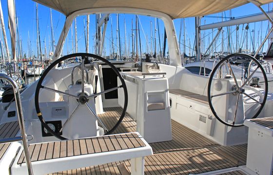 Oceanis 38.1 TIFON