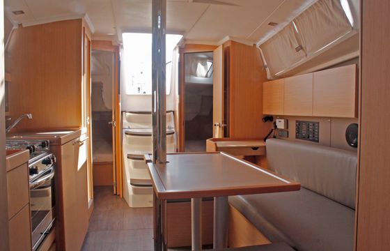Oceanis 35.1 LLAMPUGA