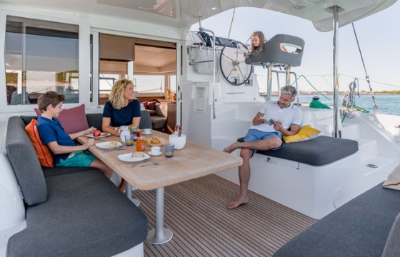 LAGOON 40