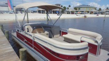 Deluxe Pontoon boat