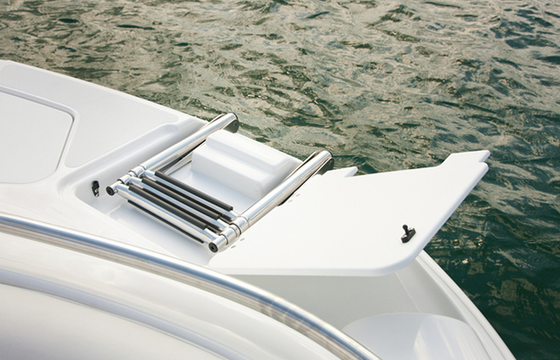 Hurricane Deck Boat 21