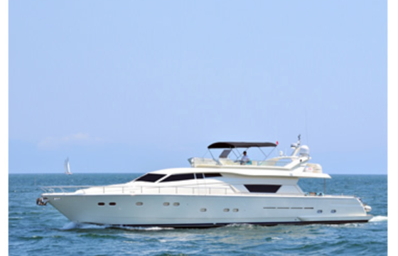 FERRETTI 80