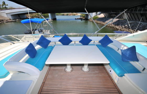 FERRETTI 80