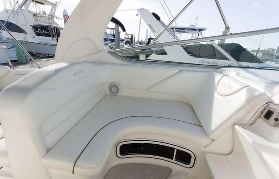 Sea Ray Sundancer 30