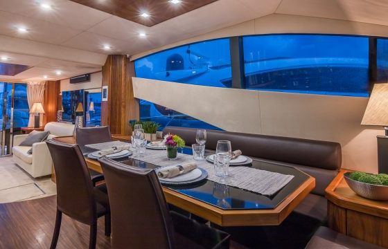 Sunseeker 75 Manhattan