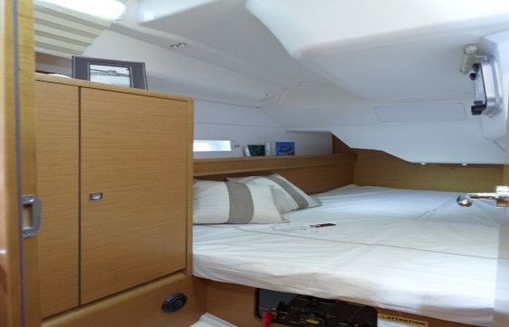 SUN ODYSSEY 379