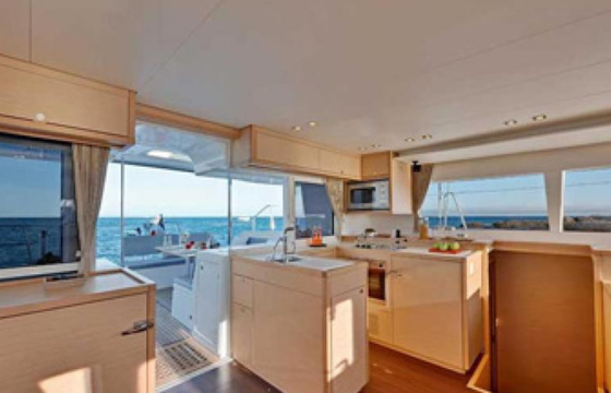 Lagoon 450