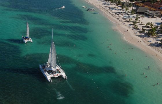 Sailing Catamaran Charter