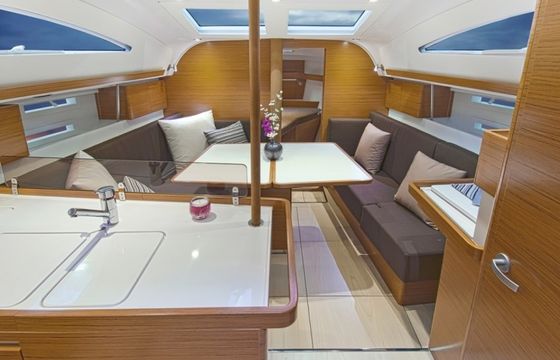 Elan 40 Impression