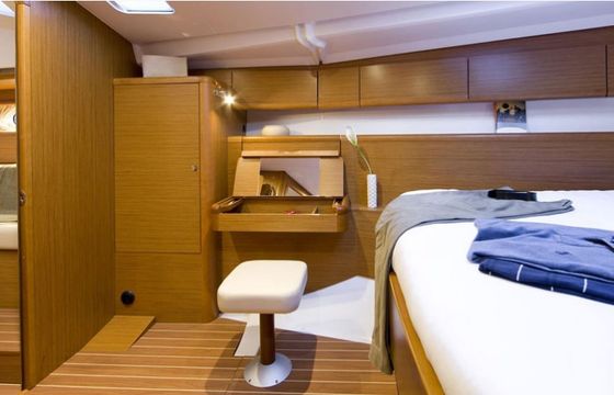 SUN ODYSSEY 50 DS