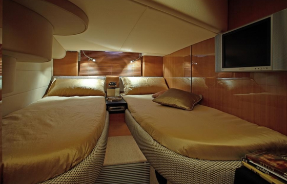 Atlantis 55