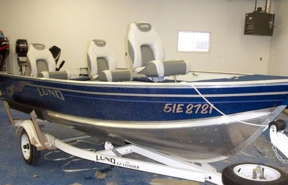 14' Fibreglass Fishing Boat