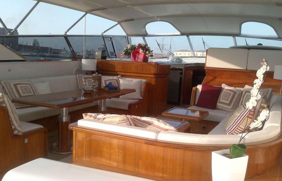 MANGUSTA 105
