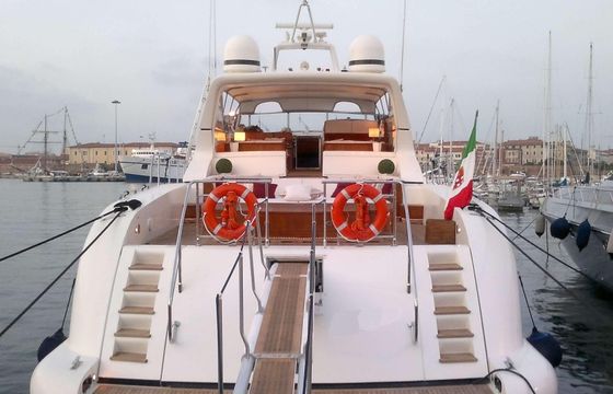 MANGUSTA 105