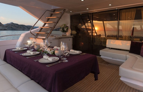 Sunseeker 82 Fly alle Baleari