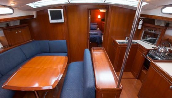 OCEANIS 523