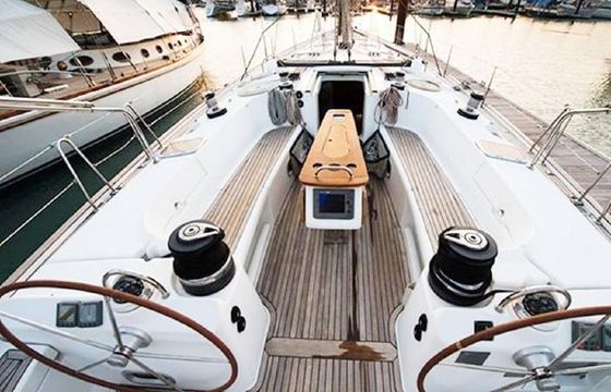 OCEANIS 523
