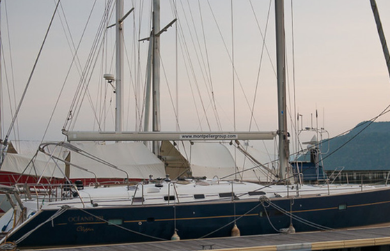 OCEANIS 523