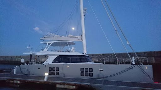 SUNREEF 60