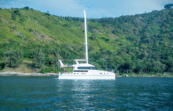 Blue Lagoon 70