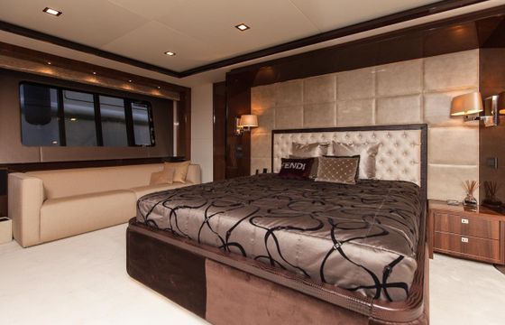 Princess 32M
