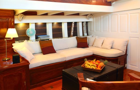 Ketch 95