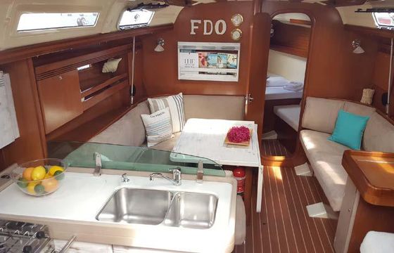 Dufour 40