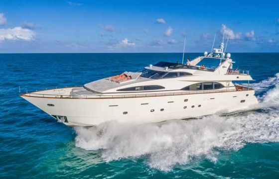 100 Azimut w/ Jacuzzi + 2 Jetskis