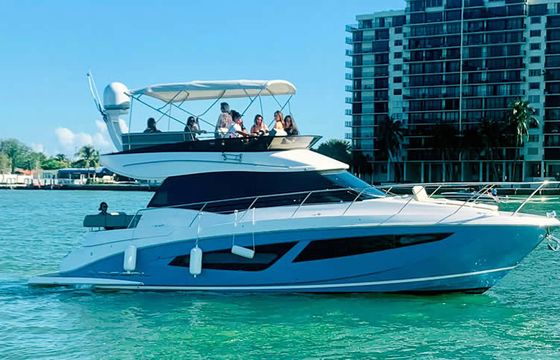 48 Regal Flybridge