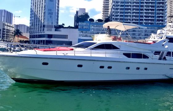 Luxury 60' Ferretti Flybridge