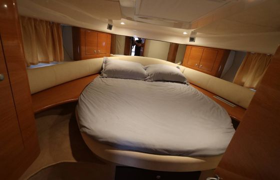 Cranchi 42ft