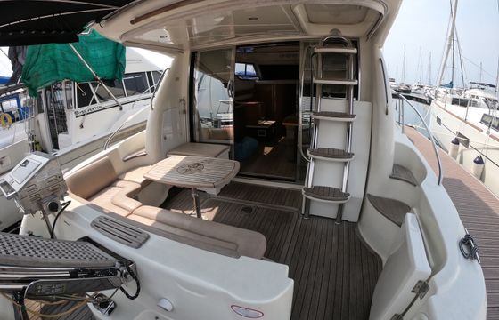 Cranchi 42ft