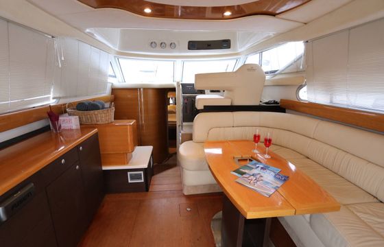Cranchi 42ft