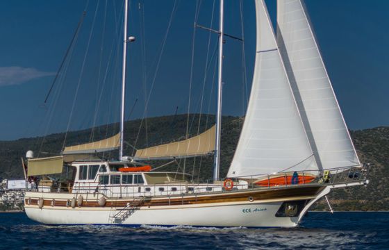 ECE ARINE LUX GULET