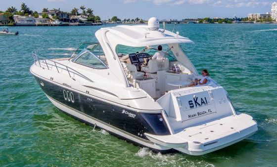 43’ Cruiser Yacht