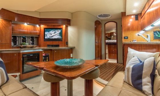43’ Cruiser Yacht