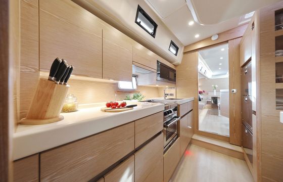 Sailing yacht Hanse 675 - So So