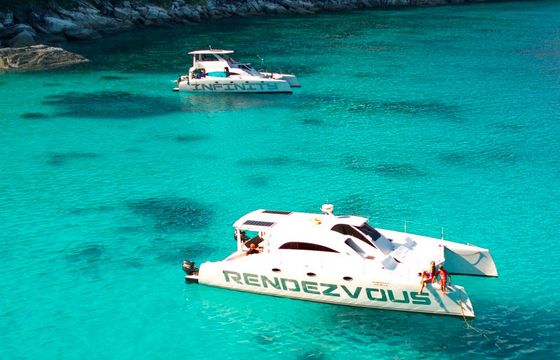 44ft Power Catamaran Rendezvous