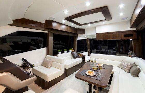 Galeon 500 Fly