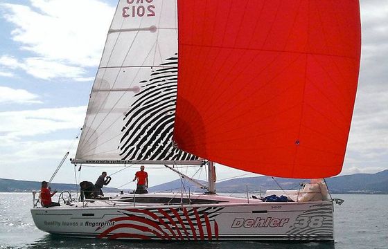 Sailing yacht Dehler 38 - Blue Chip