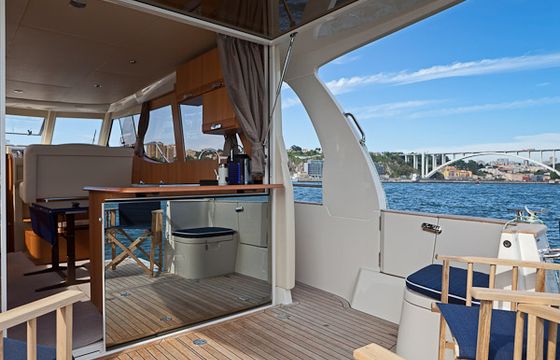 Greenline 33