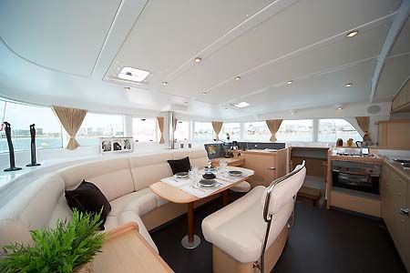 Lagoon 440 - Celia