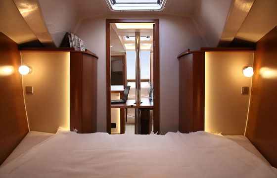 Hanse 325 - Sara